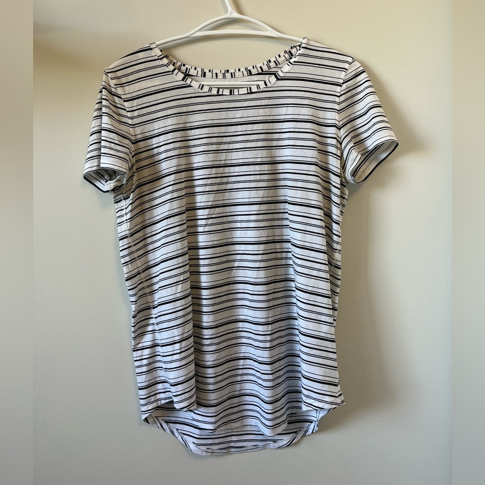 lululemon Love t-shirt, size 4